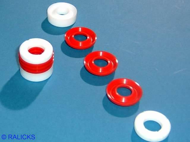 Satz Stangendichtungen Ausf&uuml;hrung als Dachmanschetten mit spezieller Werkstoffkombination PUR und PTFE virginal